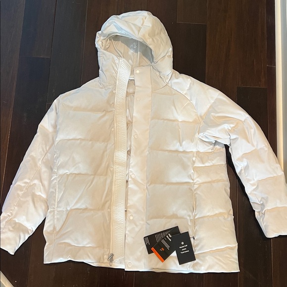 Lululemon NWT Wunder White Puffer Jacket XL - Picture 2 of 14